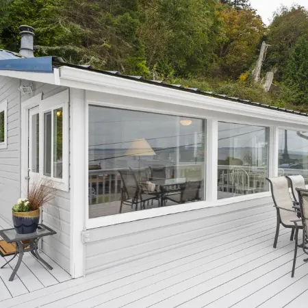 Gorgeous Puget Sound Views w/Huge Deck & Sunsets