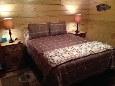 Eagles' Nest Getaway: Experience Life on the Little Missouri River Hotels near New Cowhide Cove Campground