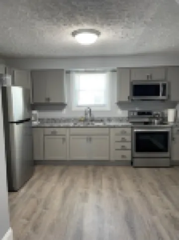 Holland Suites, Suite #1