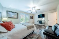 Red Rock Adventure Stop