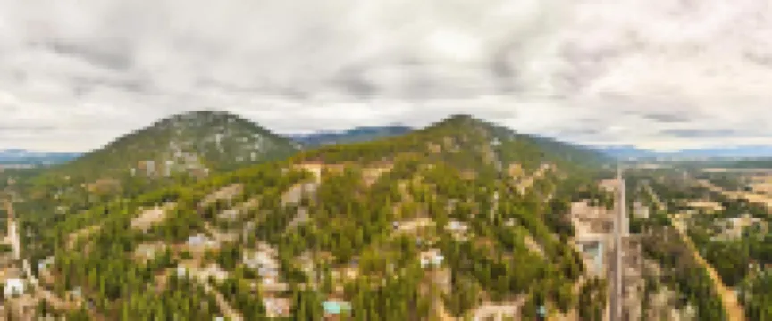 Family-Friendly Home Near Schweitzer Shuttle with Breathtaking Views