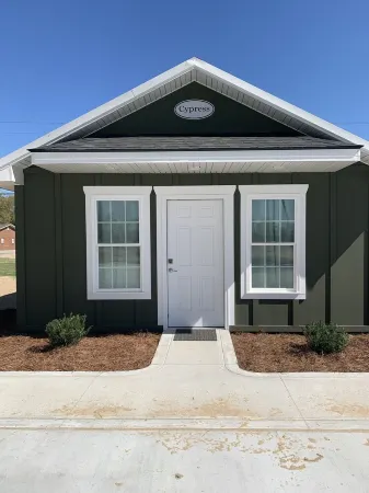 “Cypress” Cottage Reidsville Georgia