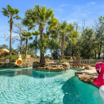 5 bedrm Paradise w/ your own POOL + LAZY RIVER