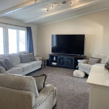 Full Fun House near the Twin Cities and the Blaine Soccer Complex!