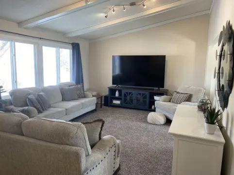 Full Fun House near the Twin Cities and the Blaine Soccer Complex!