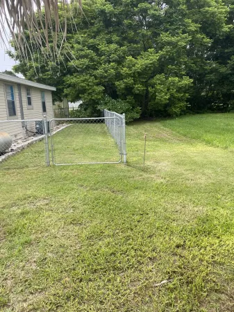 Bohemian Bike 2-BR Cottage in Downtown Inverness