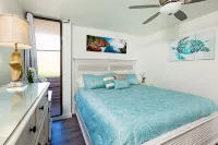 Endless Waves, Incredible Direct Oceanfront Views!