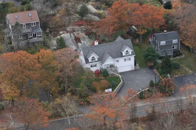 Steps Away from Good Harbor & Long Beach! Spacious Home for Groups of All Sizes! Hotels near Long Beach