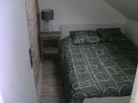 House sleeps 6 to 7 with SPA