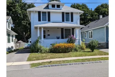 Comfortable light-filled, 1920's home w/EV Charger