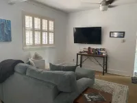 The King Suite - perfect location in Ocean Springs. Only 1 block to Front Beach!