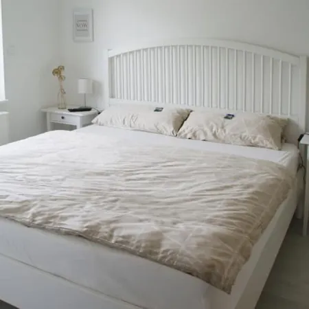Gemütliches Ferienhaus Hinterm Deich