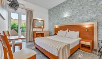 Erato Hotel - balcony