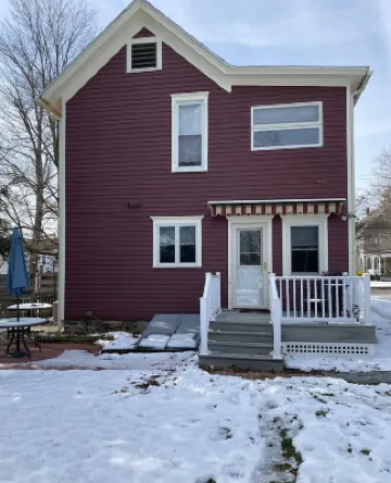 Renovated Victorian in 'Americas Coolest Small Town'