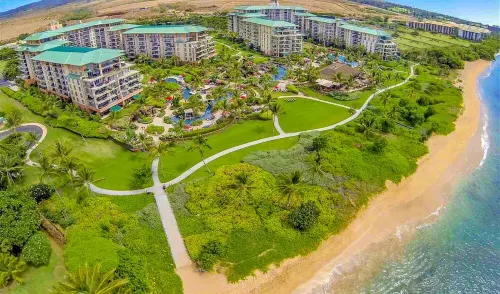 Honua Kai Ground Floor huge yard ~ Konea 142 ~1 minute walk to Pools/Beach/BBQs!