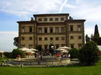 ORANGE APARTMENT in Poggio alla Cavalla farmhouse in the heart of Tuscany