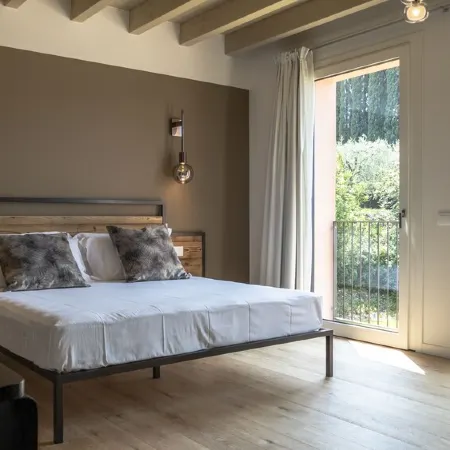 Charming rental villa, magnificent views of Lake Garda, park and private pool