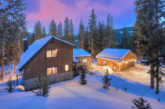Spruce Creek Lodge- 5 min to Downtown Breck!