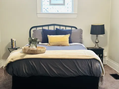 Lakewood Cozy Boho Apartment