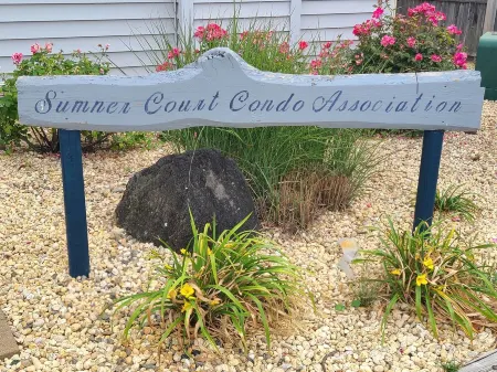 Family Fun! Updated!! 3Br, 2FB Condo 2 Blocks from Beach & Boardwalk.