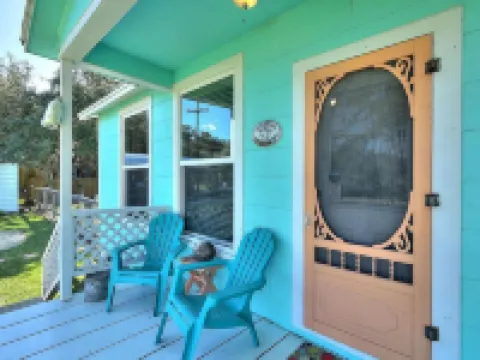 Super Cute Coastal Bend Cottage! Start Booking Your 2026 Getaway! フルトンのホテル