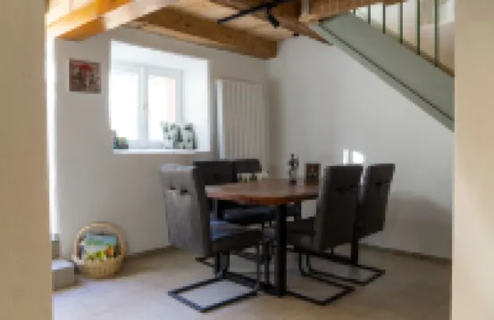 Stadtwohnung im EG mit Terrasse im Kernsanierten Haus