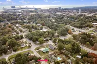 3Br w/Private Heated Pool! Close to the Beach! Coastal Pool Retreat - Private Pools