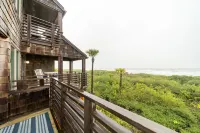 4319 Windswept- Oceanfront Villa! Beautifully Renovated! Spectacular Ocean View!
