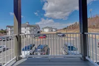 Nature's Oasis: Tranquil 2BR+1BA Gem Only 2 Miles to Lewiston!