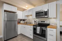 Cozy 1-bedroom forest retreat in gorgeous Bellingham