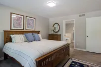 2 bedroom condo with incredible view of torch lake