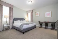 9 Bedrooms Close to Disney with EV Charger 7648 Hotels near Reunion Resort & Golf Club | Nicklaus Course
