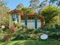 Ada Cottage - Warburton, Yarra Valley - breakfast