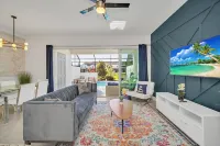 Private heated pool, resort and amenities, very close to Disneyworld