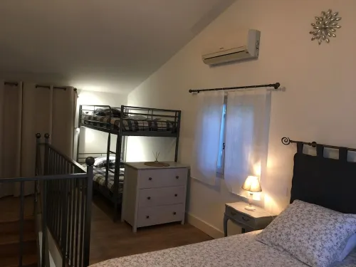 A corner of paradise in the heart of the Alpilles with SPA