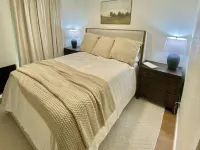 BEAUTIFUL REMODELED WITH HIGH END FURNISHINGS 3 BR/2B HOME IN BURLESON TX! Hotels in Burleson