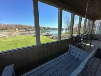 Heron Lodge - The Lodges at Oak Point, 1000 Islands - Right on the River!