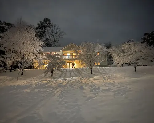 Tennessee's Finest Smoky Mountain Vacation Rental Getaway! Hotels in Townsend