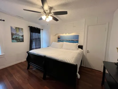 Historic district home, View of the Capital, WALK Downtown, w/ Outdoor Dining!