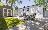 Beautiful NEW home close to downtown Cody! Sleeps up to 8. - Boutique