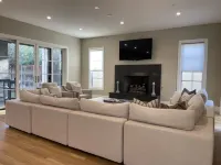 Beautiful Spacious House in the Park Cities area