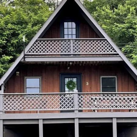 2 Bedroom A-Frame Cabin Near Sheltowee Trace & MSU