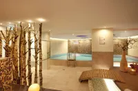 Best Western Hotel Hohenzollern - Pools