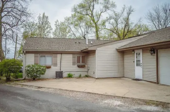 Charming 3 Bedroom Ranch by downtown Peoria & OSF!