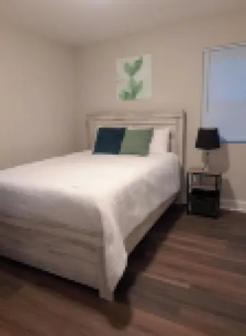 2Bd Cottage, Less Than 2Miles-Dpac, Duke, Nccu. Surprisingly Close to Everything