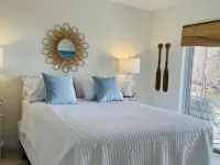 Charming Lake Hartwell Lakefront Home Hotels in Gumlog