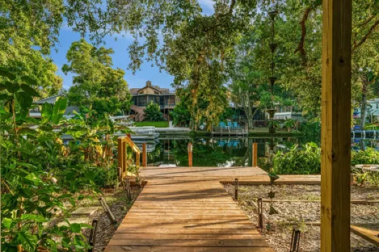 Waterfront Front Row Seats to Nature’s Best Show