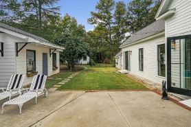 A historical and restful retreat in the heart of Stone Mountain Village