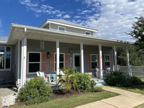 Full Beach House - Clipper Cove Cutie - 3-5 Min Walk to Beach - Sleeps 10 - Bungalows