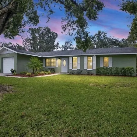 Peach Paradise-Enjoy a cozy retreat in the country!